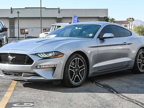Certified 2020 Ford Mustang Premium RWD image 3