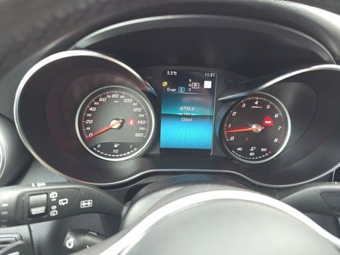 Used 2021 Mercedes-Benz GLC 300 4MATIC image 14