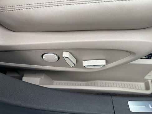 Used 2022 Lincoln Nautilus Reserve w/ Cargo Utility Package image 23