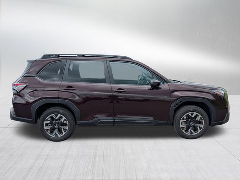 Used 2026 Subaru Forester Premium AWD/4WD image 8
