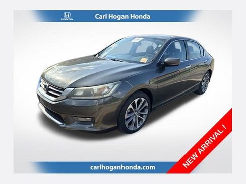 Used 2015 Honda Accord Sport image 1