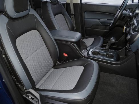 Used 2020 Chevrolet Colorado Z71 image 19