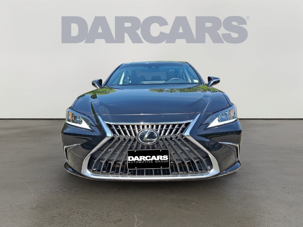 Used 2023 Lexus ES 250 w/ Premium Package AWD/4WD image 2