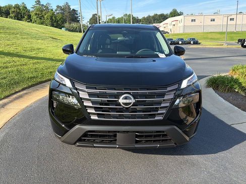 New 2026 Nissan Rogue SV w/ Cold Weather Package FWD image 8
