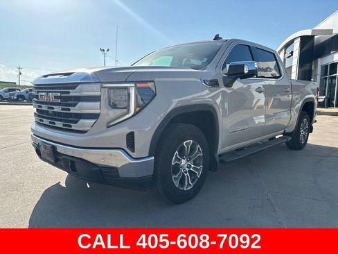 Used 2026 GMC Sierra 1500 SLE AWD/4WD image 3