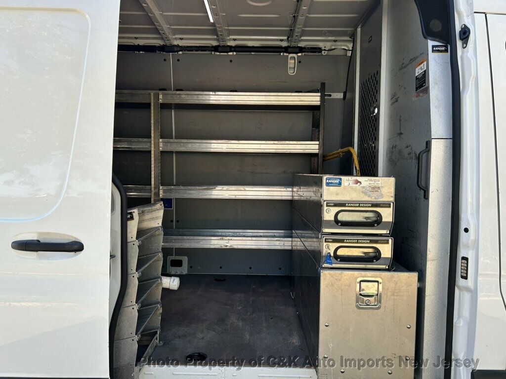 Used 2021 Mercedes-Benz Sprinter 2500 image 31