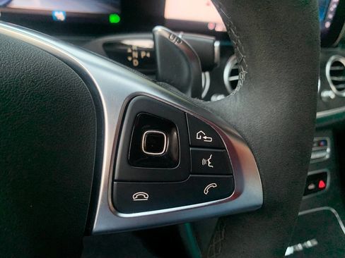 Used 2018 Mercedes-Benz E 63 AMG S image 36