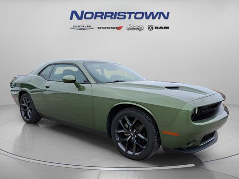 Certified 2022 Dodge Challenger SXT w/ Blacktop Package image 1