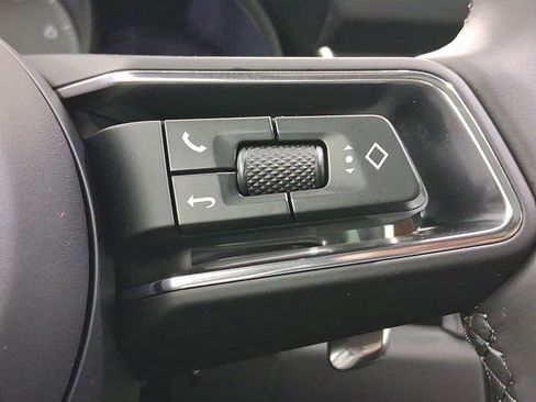 New 2026 Porsche Macan S image 17