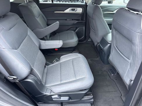 Certified 2026 Ford Explorer Active RWD image 18