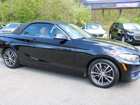 Used 2018 BMW 230i xDrive Convertible AWD/4WD image 5