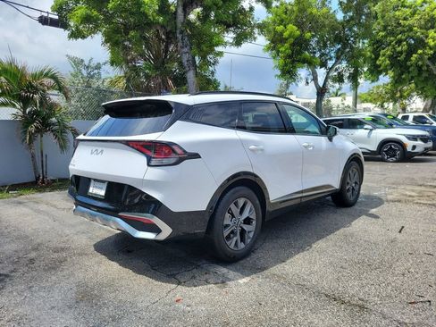 Certified 2023 Kia Sportage SX FWD image 10