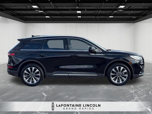 Certified 2022 Lincoln Corsair Reserve w/ Equipment Group 201A AWD/4WD image 6