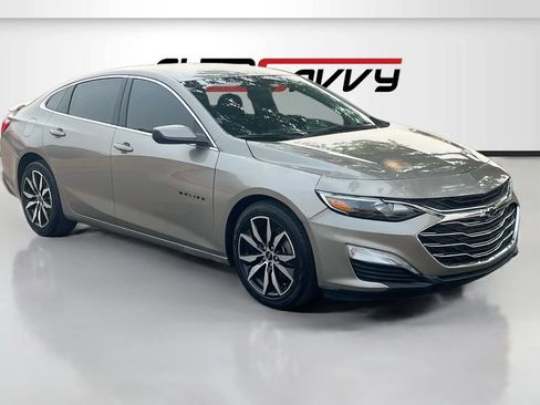 Used 2024 Chevrolet Malibu RS FWD image 1