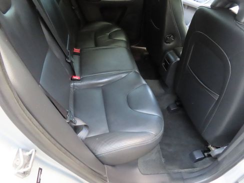 Used 2015 Volvo XC60 T5 Premier FWD image 11