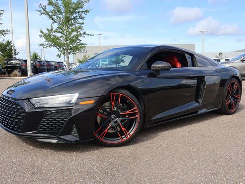 Used 2021 Audi R8 V10 RWD image 1