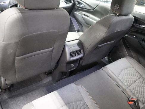 Used 2020 Chevrolet Equinox LT FWD image 14