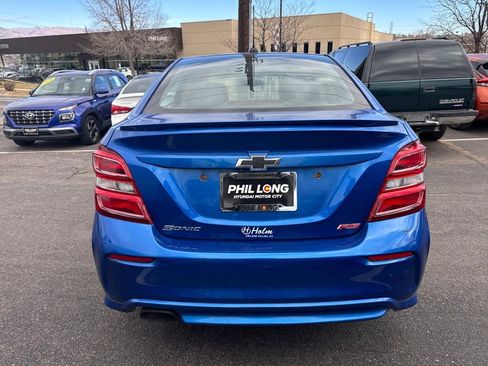 Used 2020 Chevrolet Sonic LT w/ Convenience Package image 12