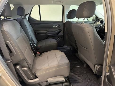 Certified 2020 Chevrolet Traverse LT w/ LPO, Floor Liner Package image 12