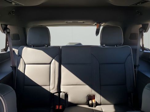 New 2026 GMC Yukon Elevation image 26