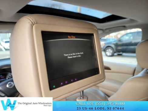 Used 2017 Nissan Pathfinder Platinum w/ Family Entertainment Package image 16