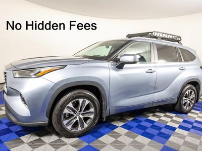Used 2024 Toyota Highlander XLE
