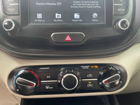 Used 2021 Kia Soul LX FWD image 20