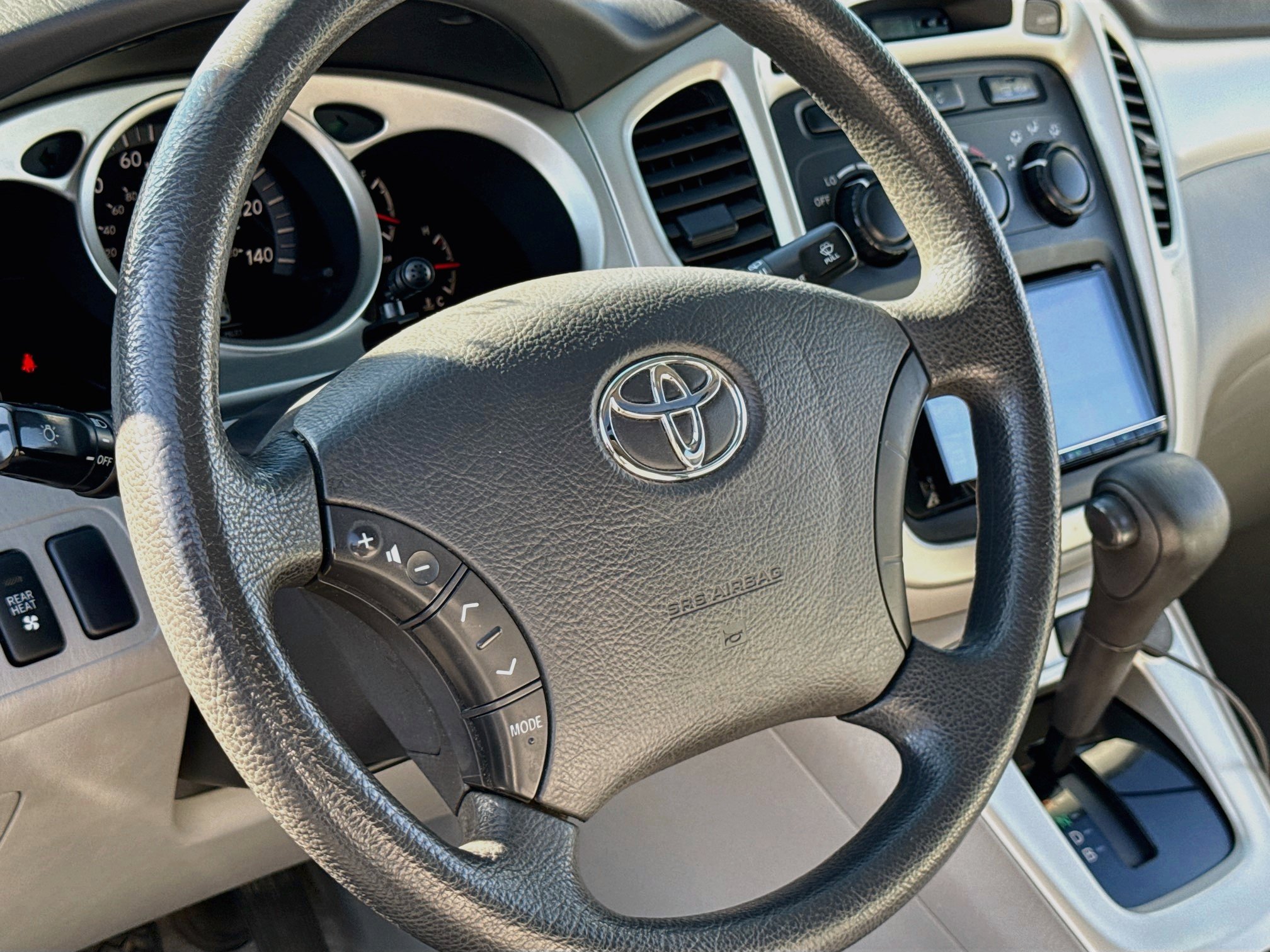 Used 2006 Toyota Highlander Limited FWD image 12