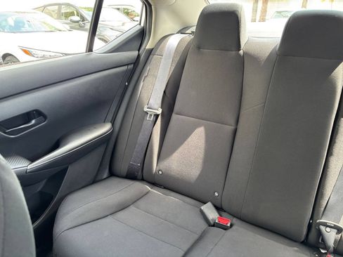 Used 2024 Nissan Sentra S FWD image 37