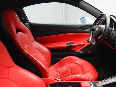 Used 2016 Ferrari 488 GTB image 50