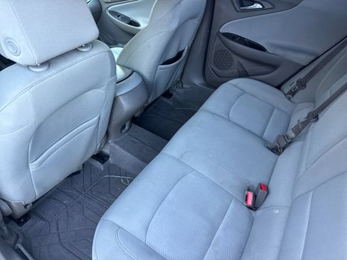 Used 2018 Chevrolet Malibu LS FWD image 13