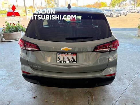 Used 2024 Chevrolet Equinox LS w/ LS Convenience Package image 4