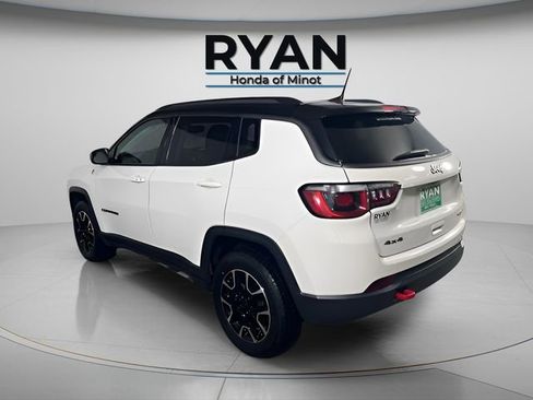 Used 2020 Jeep Compass Trailhawk image 9