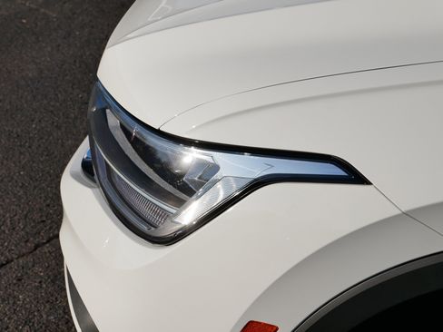 Certified 2024 Volkswagen Tiguan S image 16