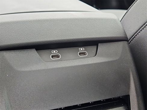 Used 2025 Audi A5 2.0T Premium Plus image 24