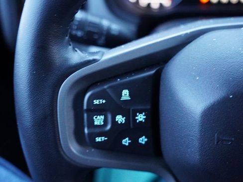 Used 2024 Ford Bronco Badlands image 31