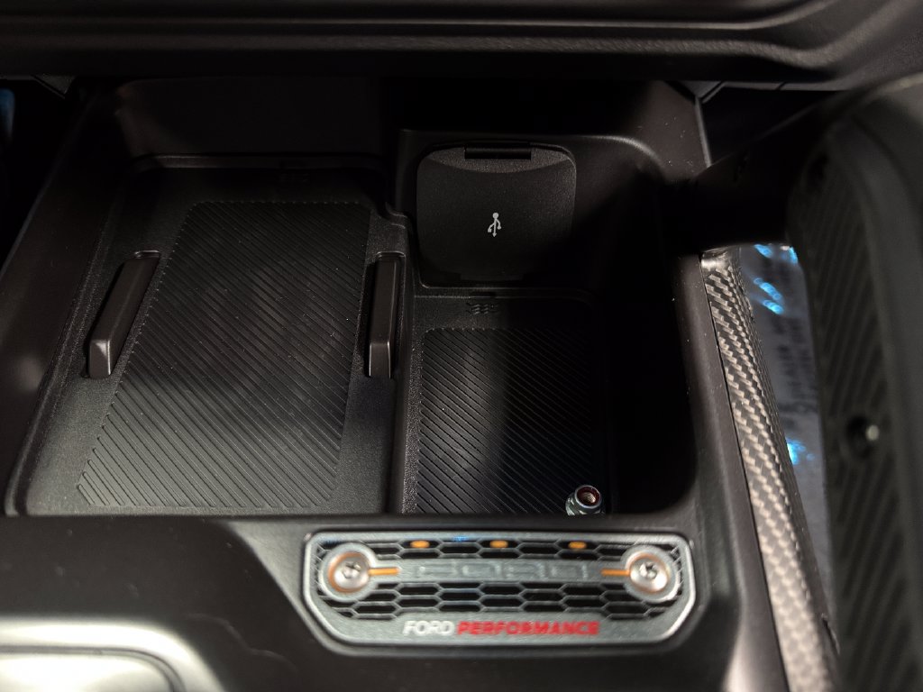 New 2026 Ford Bronco Raptor w/ Interior Carbon Fiber Pack AWD/4WD image 17