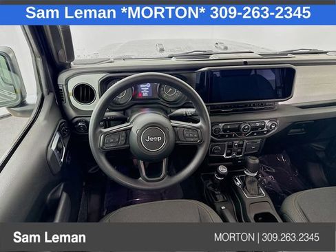 Used 2024 Jeep Gladiator Sport image 20