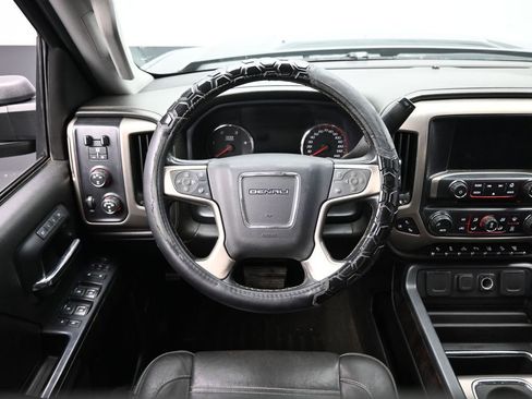 Used 2016 GMC Sierra 2500 Denali w/ Duramax Plus Package image 15