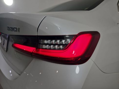New 2026 BMW 330i xDrive Sedan w/ Premium Package AWD/4WD image 35