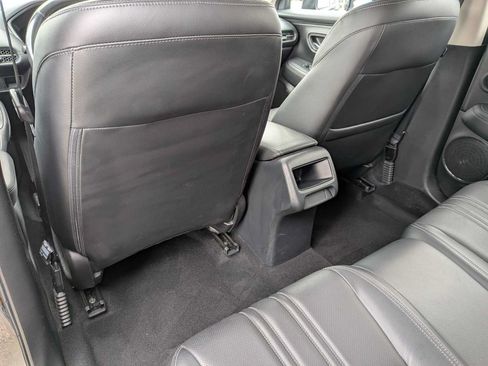 Certified 2023 Honda HR-V EX-L image 18