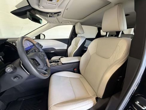 Certified 2023 Lexus RX 350 Premium w/ Cold Area Package AWD/4WD image 2