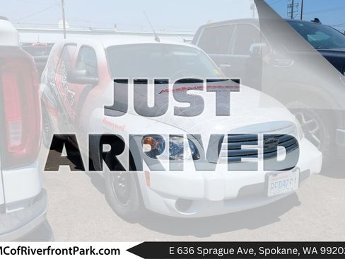 Used 2010 Chevrolet HHR LS FWD image 1