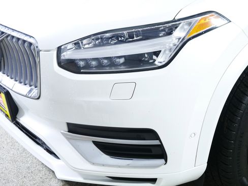 Used 2021 Volvo XC90 T8 Inscription Expression image 16