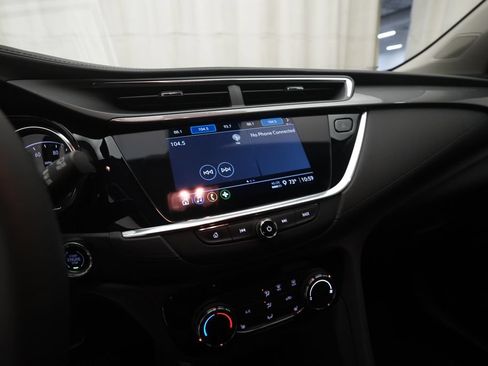 Used 2023 Buick Encore GX Preferred w/ Cold Weather Comfort Package AWD/4WD image 6