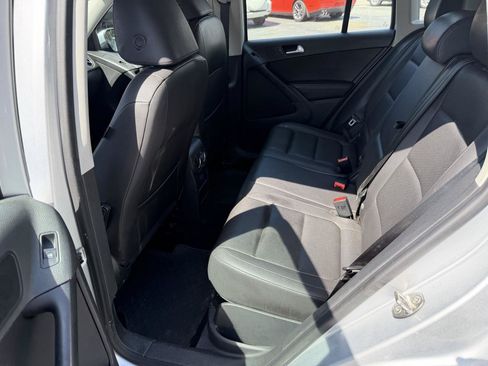 Used 2016 Volkswagen Tiguan S AWD/4WD image 10