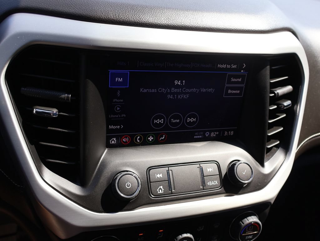 Certified 2023 GMC Acadia SLE w/ Driver Convenience Package AWD/4WD image 32