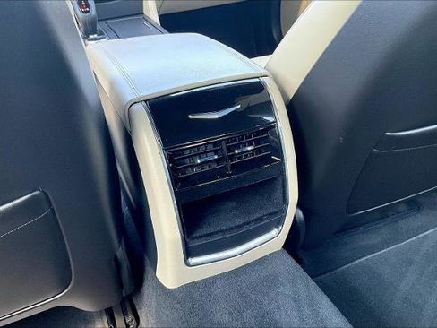 Used 2019 Cadillac CT6 Luxury w/ Driver Awareness Package image 10