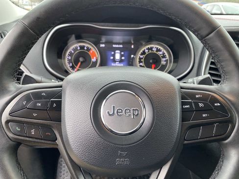 Certified 2022 Jeep Cherokee Trailhawk image 18