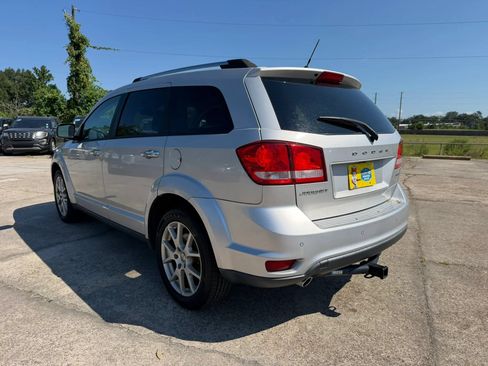 Used 2013 Dodge Journey Crew w/ Flexible Seating Group FWD image 3